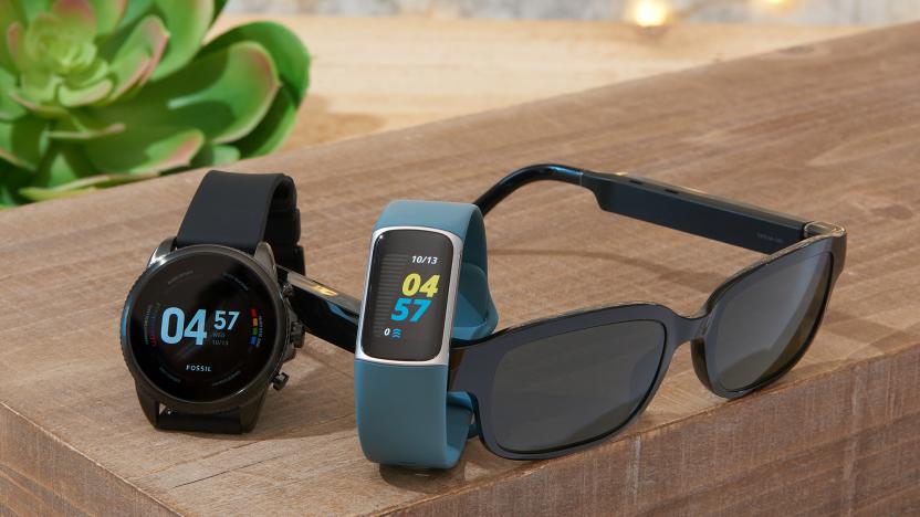 Wearables for the Engadget 2021 Holiday Gift Guide.
