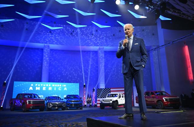 US President Joe Biden speaks at the 2022 North American International Auto Show in Detroit, Michigan, on September 14, 2022. - Biden is visiting the auto show to highlight electric vehicle manufacturing. (Photo by MANDEL NGAN / AFP) (Photo by MANDEL NGAN/AFP via Getty Images)