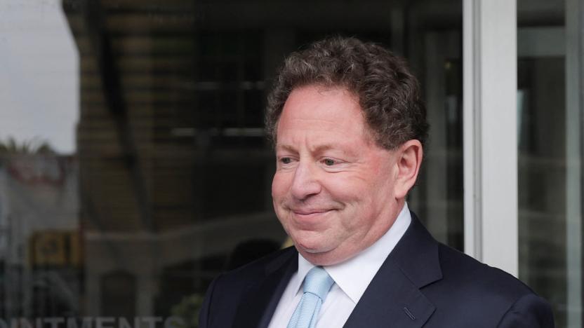 Activision Blizzard CEO Bobby Kotick leaves after testifying at the northern district of California during a trial as U.S. Federal Trade Commission seeks to stop Microsoft deal to buy Activision Blizzard, in Downtown San Francisco, California, U.S. June 28, 2023. REUTERS/Carlos Barria