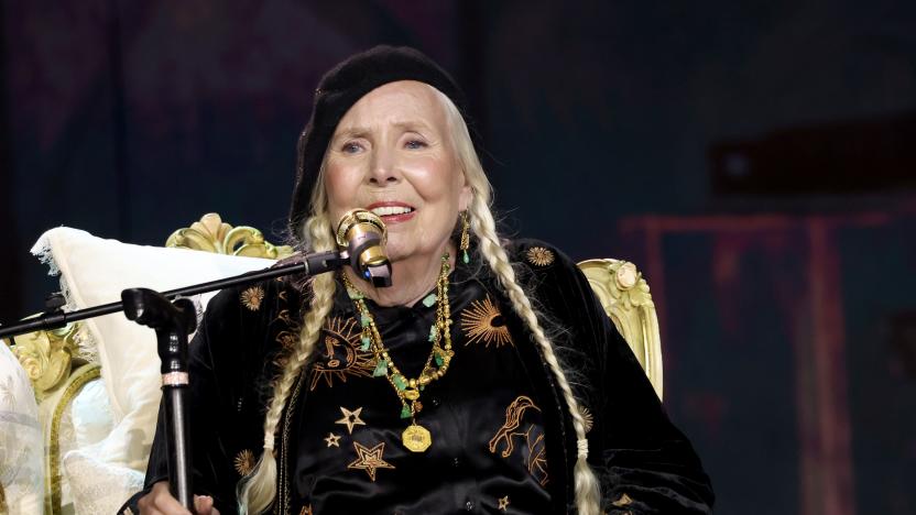 LOS ANGELES, CALIFORNIA - FEBRUARY 04: Joni Mitchell performs onstage during the 66th GRAMMY Awards at Crypto.com Arena on February 04, 2024 in Los Angeles, California. (Photo by Kevin Mazur/Getty Images for The Recording Academy)